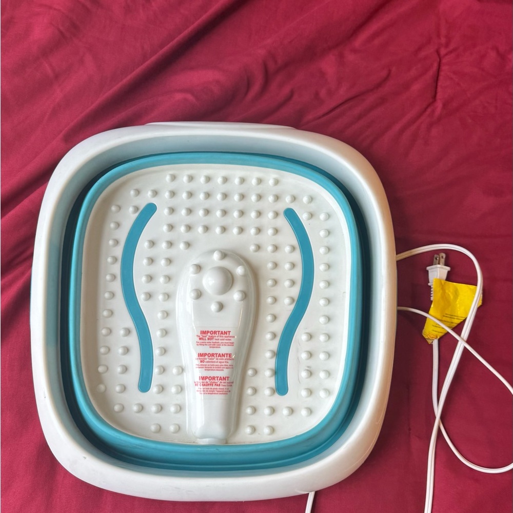 Electric Foot Spa Basin - White with Teal Accents